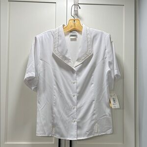 Vintage Nikki White Short Sleeve Blouse with Embroidered Collar and Bottom.